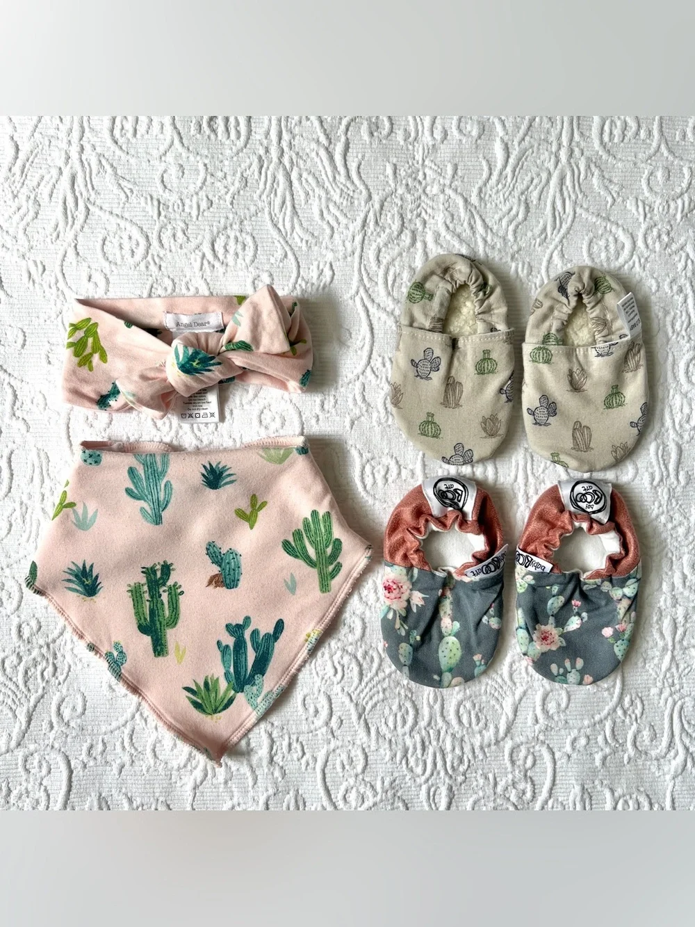 🌵 Angel Dear Cactus Bandana Bib, Headwrap & Soft Baby Shoes Set - Pink & Neutral